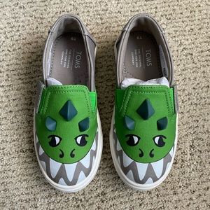 Toms Luca Dino Glow In The Dark 3D